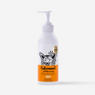 Restorative body lotion with the scent of cedar and bitter orange