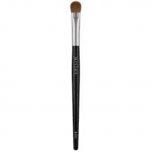 Missha Eyeshadow Brush No. 302, 1 pc