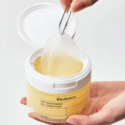 Гелевые тонер-пэды с ниацинамидом Biodance Vita Niacinamide Gel Toner Pad, 60шт